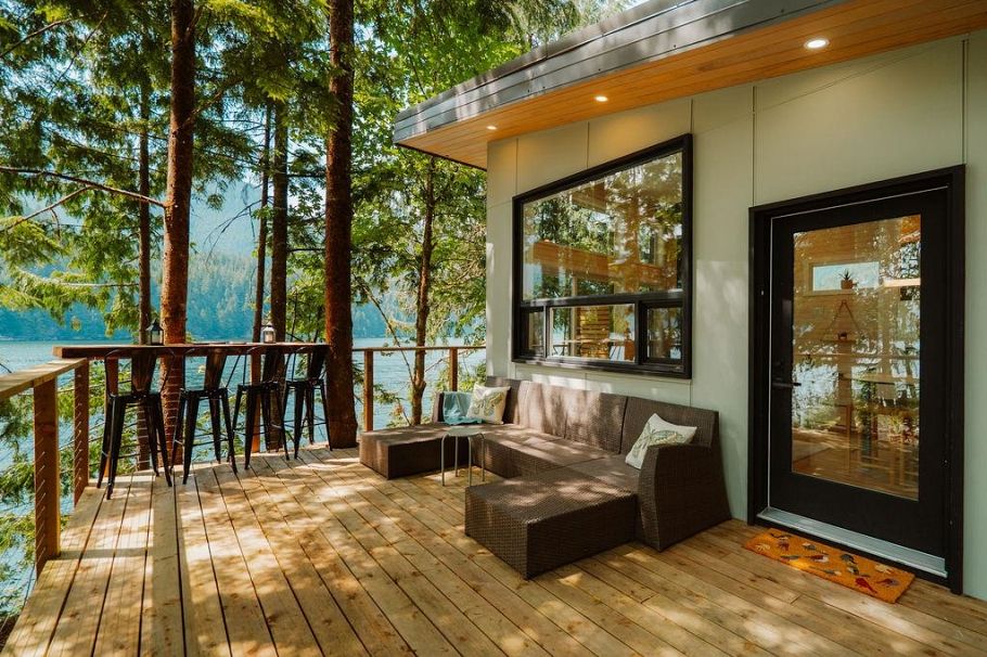 14 E Croker Island North Vancouver, BC - 3