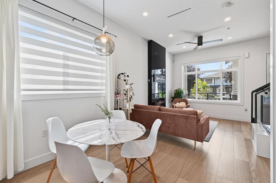 2977 E 42nd Avenue Vancouver, BC - 9