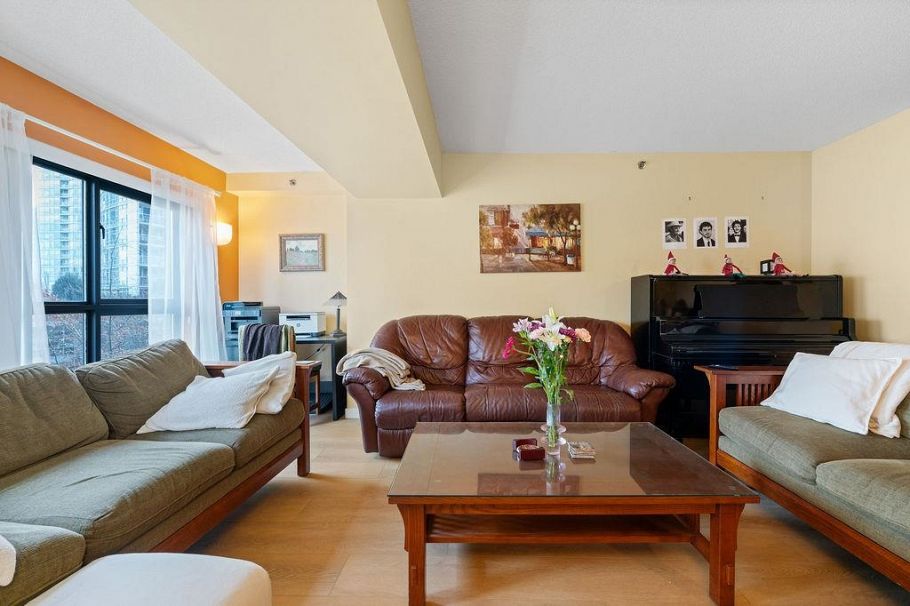 404 238 Alvin Narod Mews Vancouver, BC - 3