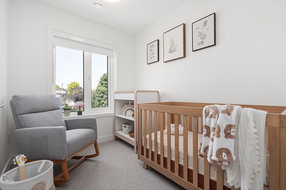 1 2240 E 40th Avenue Vancouver, BC - 23