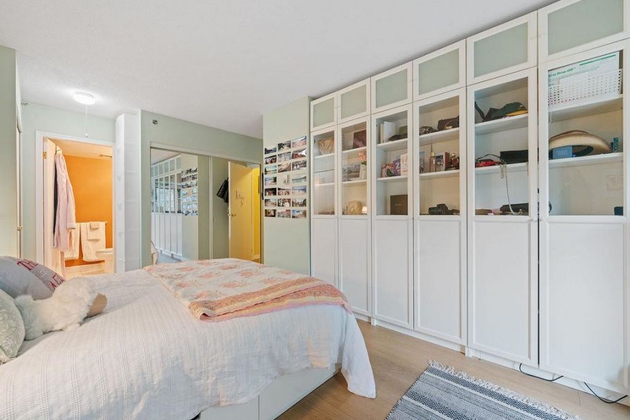 404 238 Alvin Narod Mews Vancouver, BC - 16