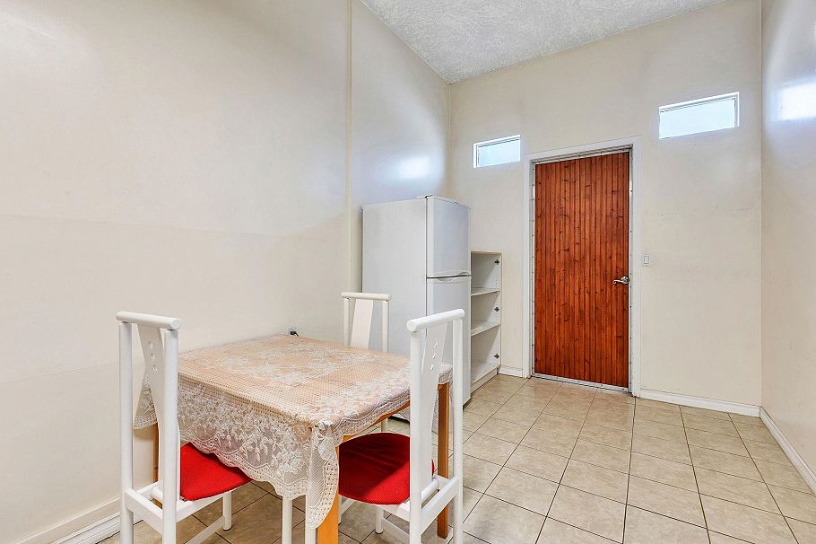 2718 W 19th Avenue Vancouver, BC - 31