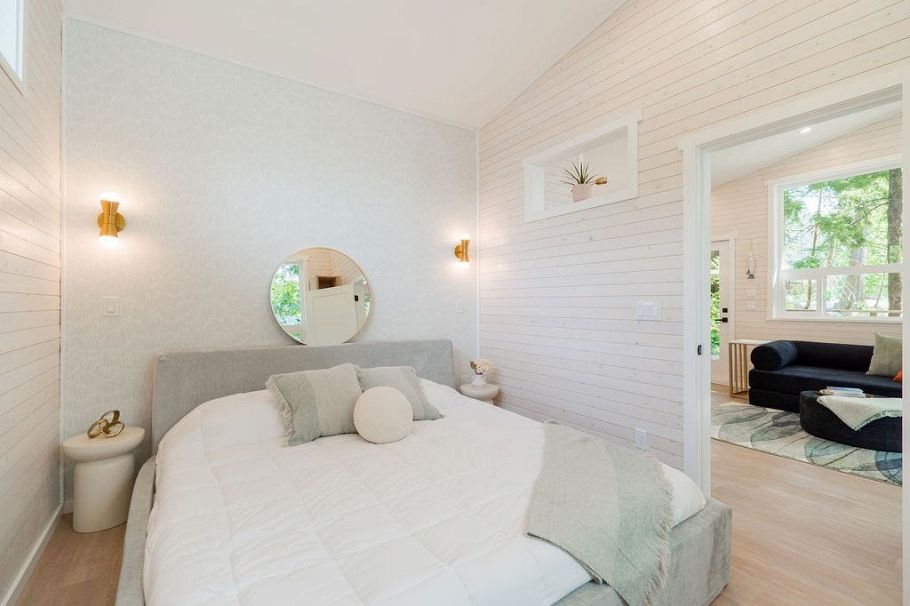 14 E Croker Island North Vancouver, BC - 20