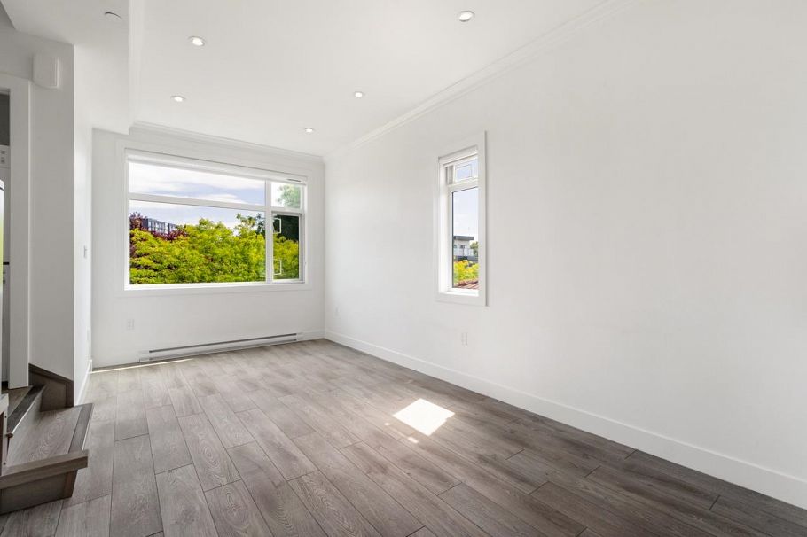 5043 Chambers Street Vancouver, BC - 8