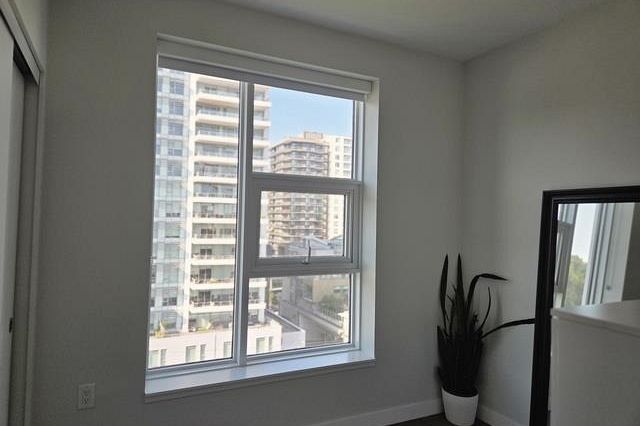 907 3430 E Kent Avenue South Vancouver, BC - 9