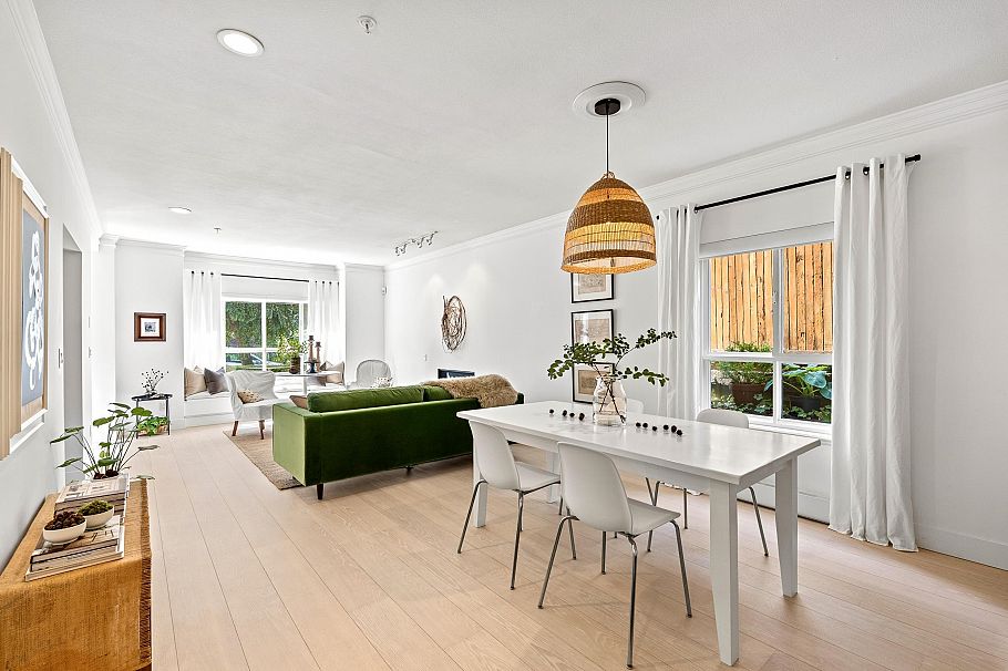 2 258 W 14th Street North Vancouver, BC - 4