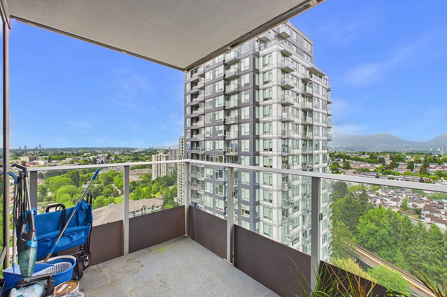 2202 5515 Boundary Road Vancouver, BC - 29