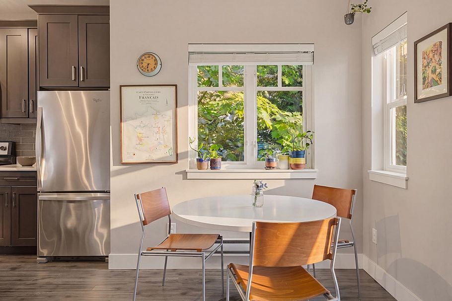 215 2273 Triumph Street Vancouver, BC - 7