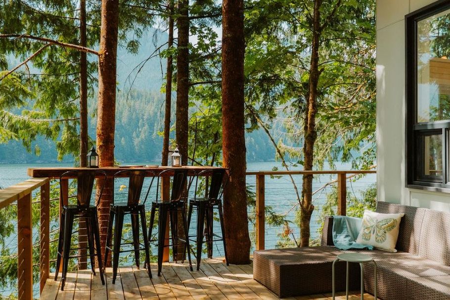 14 E Croker Island North Vancouver, BC - 4
