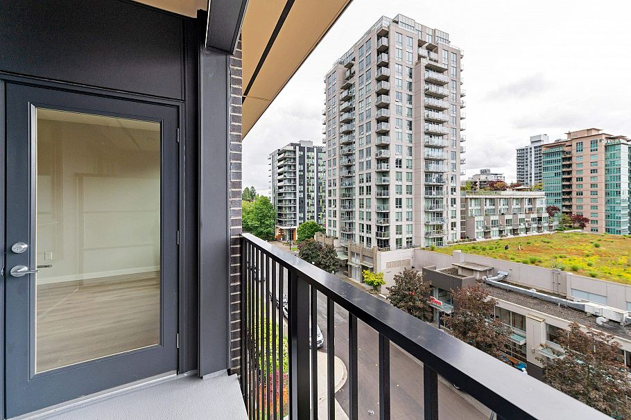 602 110 E 17th Street North Vancouver, BC - 33