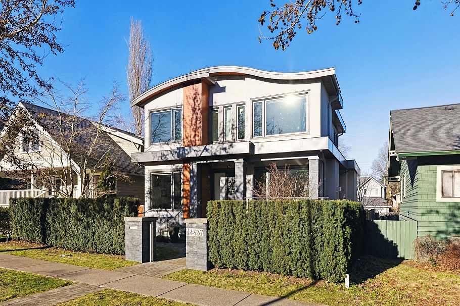 4437 W 13th Avenue Vancouver, BC - 1