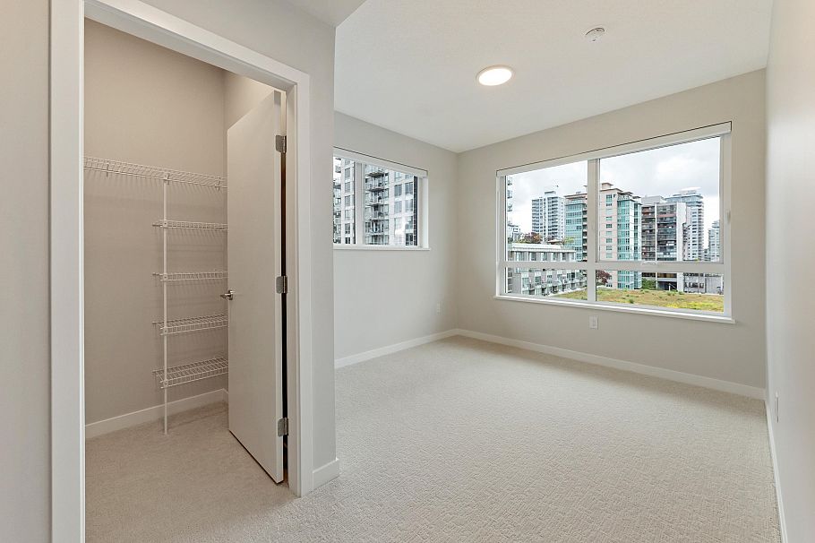 602 110 E 17th Street North Vancouver, BC - 20