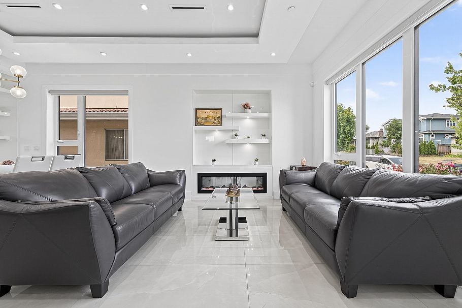 5835 Clarendon Street Vancouver, BC - 3