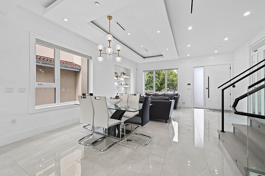 5835 Clarendon Street Vancouver, BC - 4