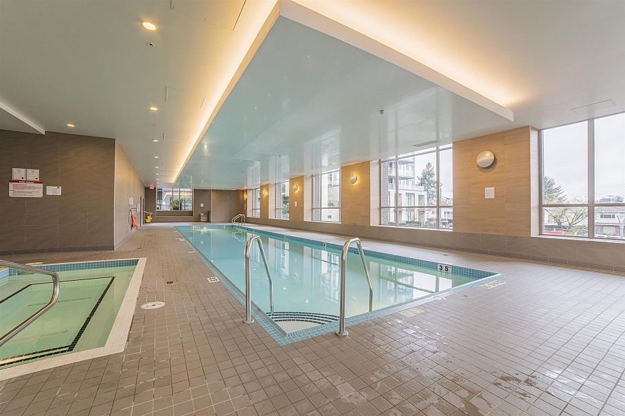 2202 5515 Boundary Road Vancouver, BC - 8