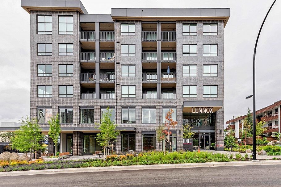 602 110 E 17th Street North Vancouver, BC - 1
