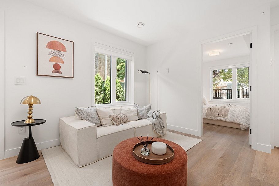1 2240 E 40th Avenue Vancouver, BC - 28