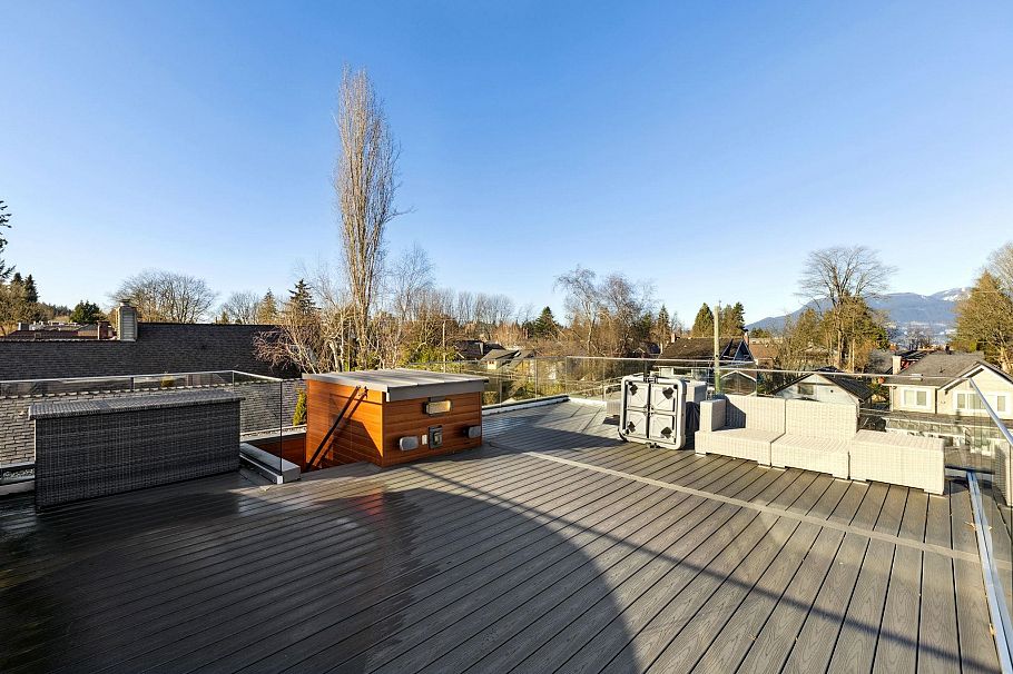 4437 W 13th Avenue Vancouver, BC - 30