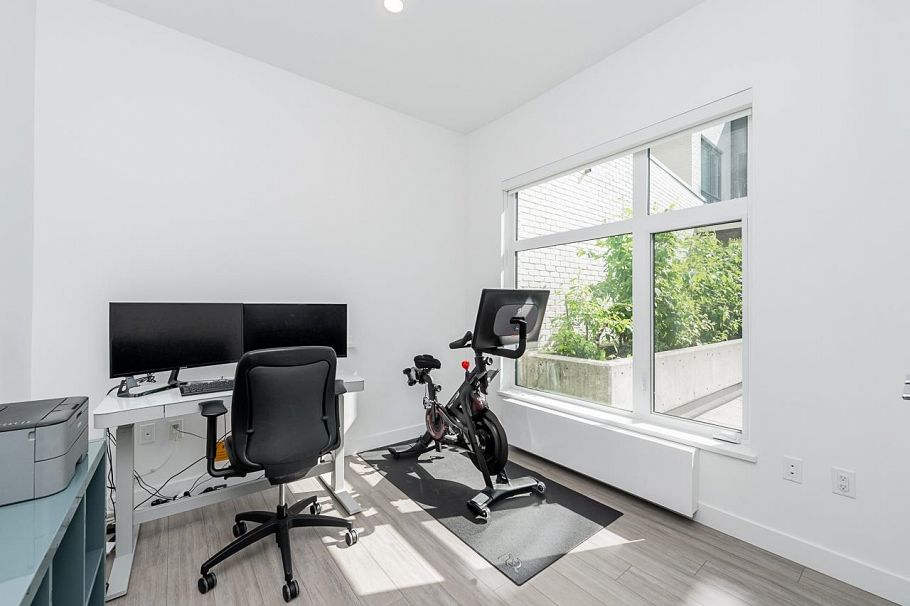 107 707 E 3rd Street North Vancouver, BC - 24
