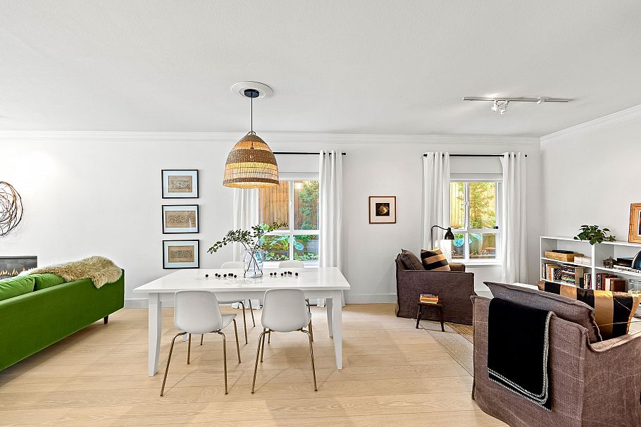 2 258 W 14th Street North Vancouver, BC - 5