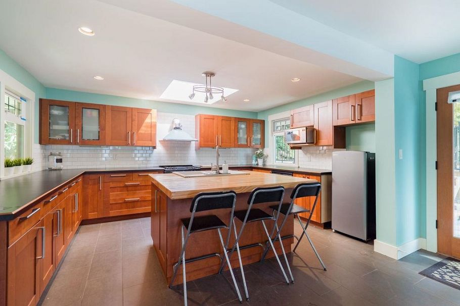 29 E Croker Island North Vancouver, BC - 9