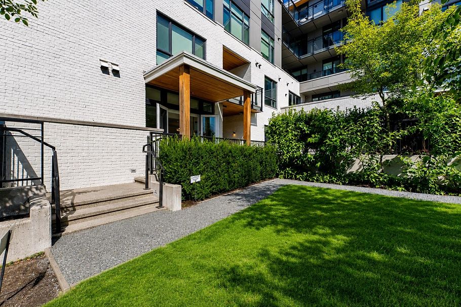 107 707 E 3rd Street North Vancouver, BC - 30