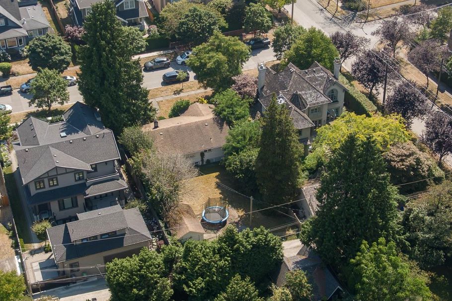2677 W 35th Avenue Vancouver, BC - 7