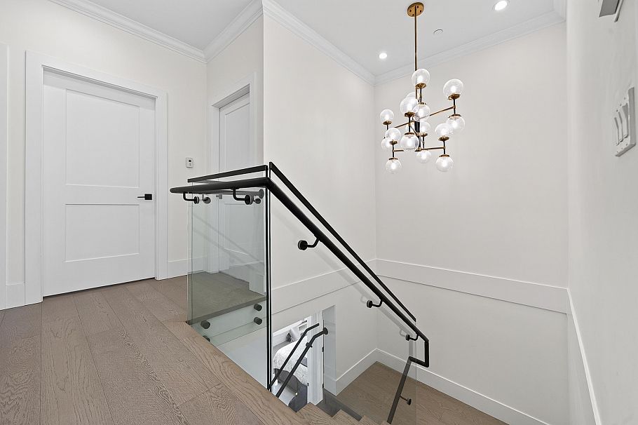 5835 Clarendon Street Vancouver, BC - 19