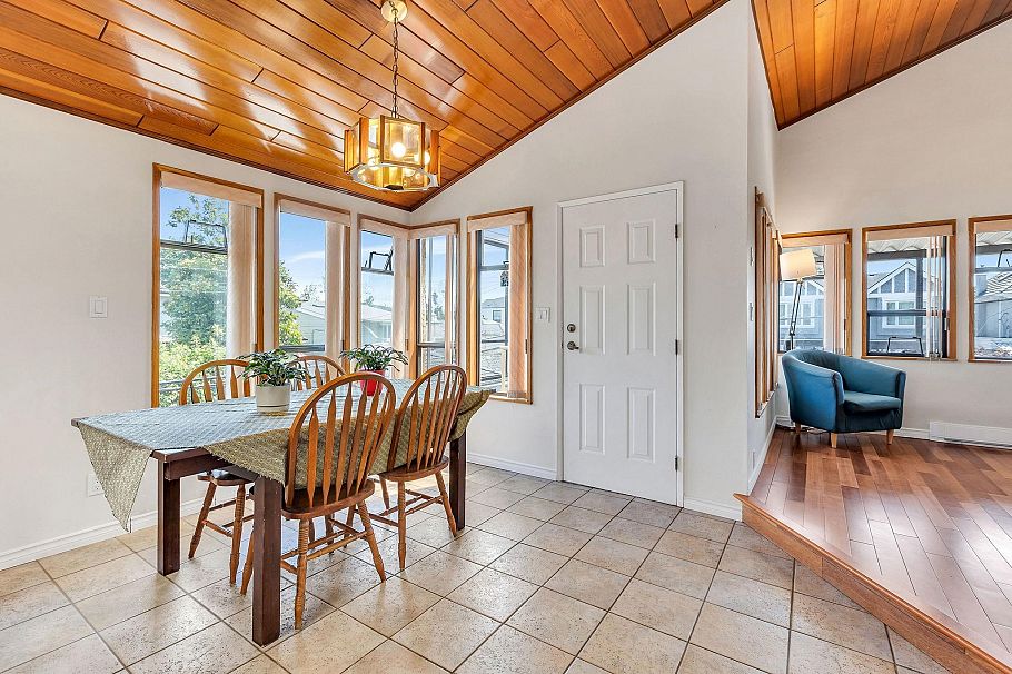 2718 W 19th Avenue Vancouver, BC - 10
