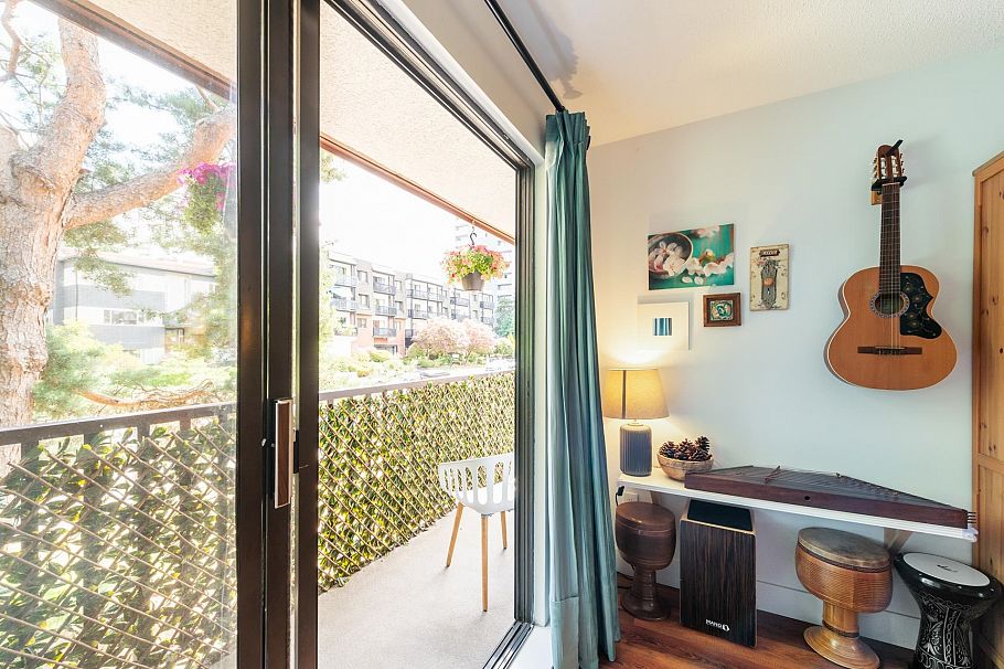 204 131 W 4th Street North Vancouver, BC - 18