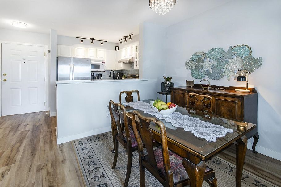 305 155 E 3rd Street North Vancouver, BC - 5
