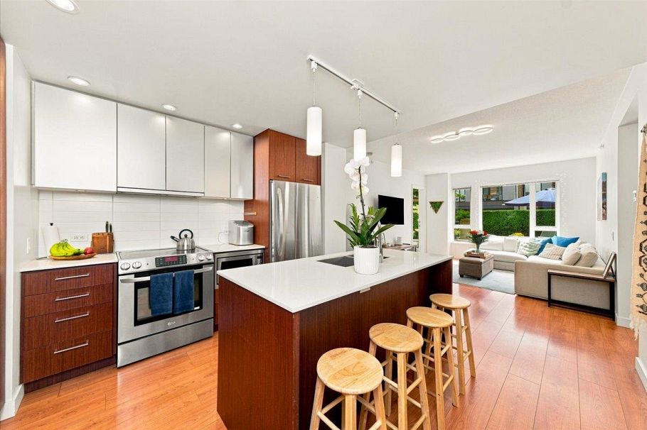 3 221 E 3 Street North Vancouver, BC - 7