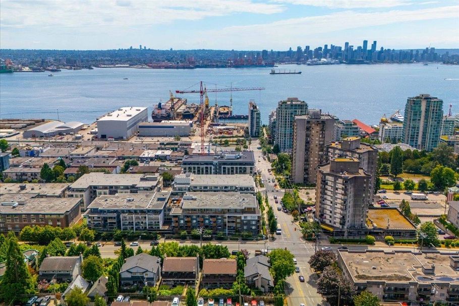 3 221 E 3 Street North Vancouver, BC - 30