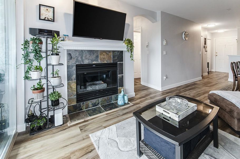305 155 E 3rd Street North Vancouver, BC - 6