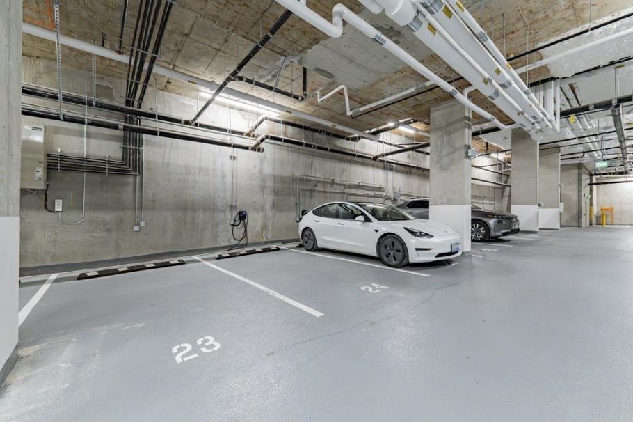 106 8080 Oak Street Vancouver, BC - 26
