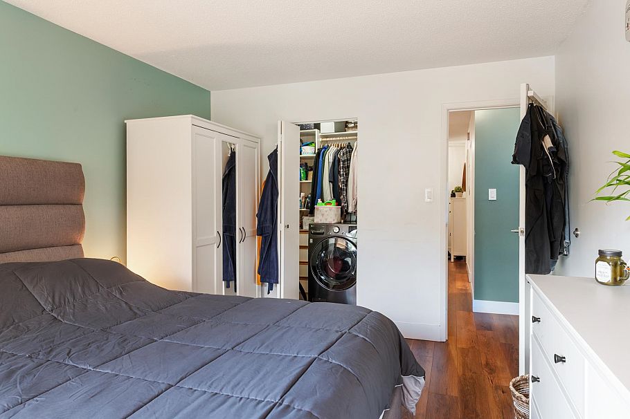 204 131 W 4th Street North Vancouver, BC - 11
