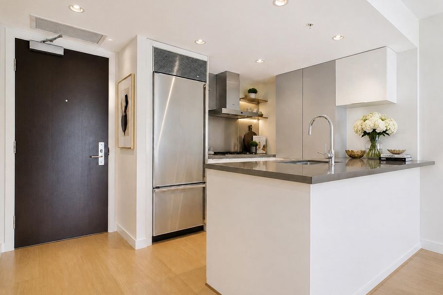 1702 788 Richards Street Vancouver, BC - 9