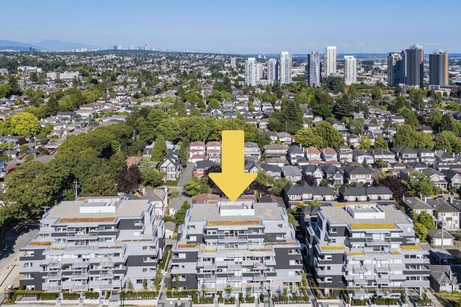 106 8080 Oak Street Vancouver, BC - 5