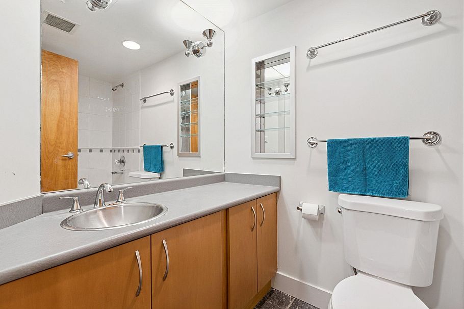 503 1216 Homer Street Vancouver, BC - 12