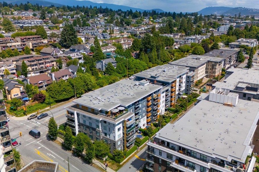3 221 E 3 Street North Vancouver, BC - 33