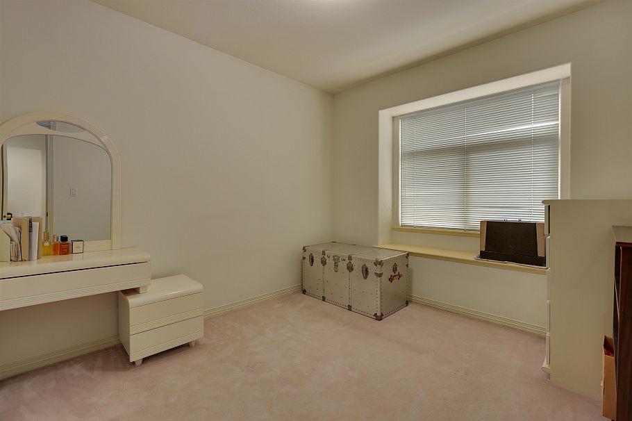 8369 Shaughnessy Street Vancouver, BC - 9