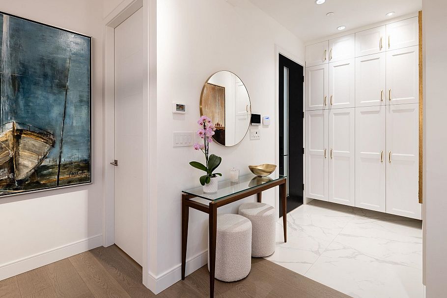 3634 W 29 Avenue Vancouver, BC - 4