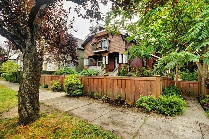 2 1130 E 14TH AVENUE, Vancouver BC V5T 2P3 Vancouver, BC - 1