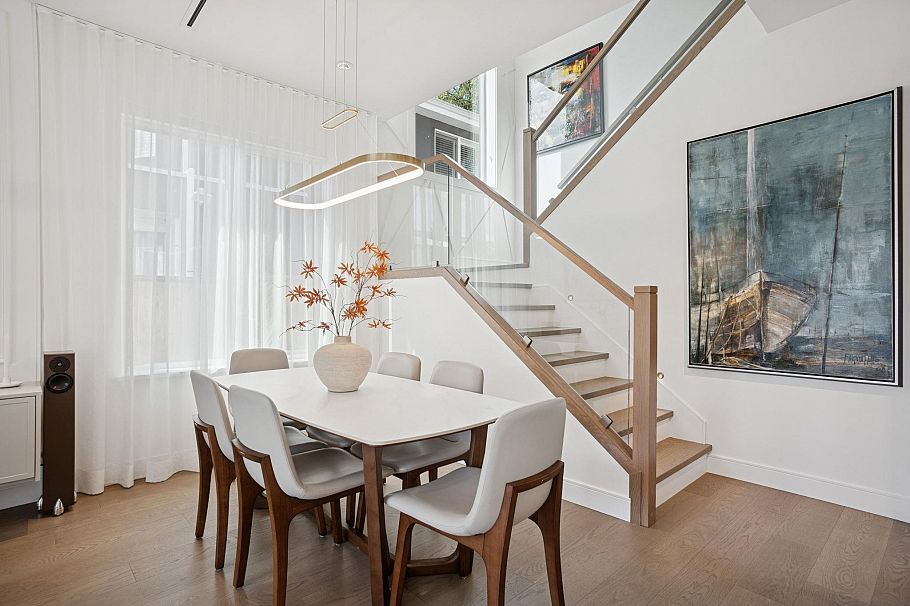 3634 W 29 Avenue Vancouver, BC - 17