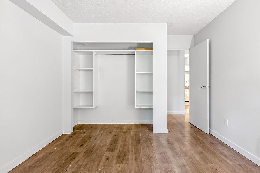 205 2328 Oxford Street Vancouver, BC - 24