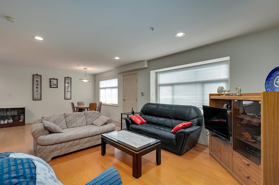 8369 Shaughnessy Street Vancouver, BC - 3