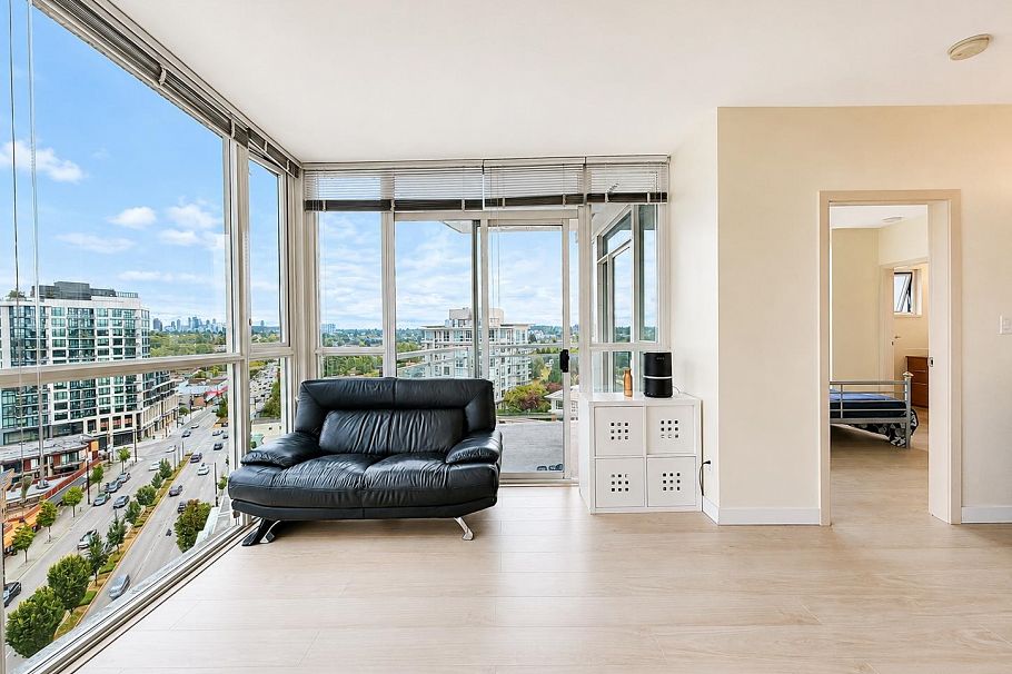 1307 4028 Knight Street Vancouver, BC - 2