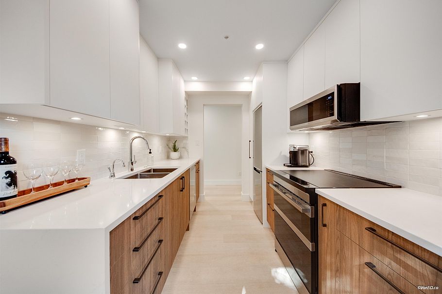107 611 W 13th Avenue Vancouver, BC - 20