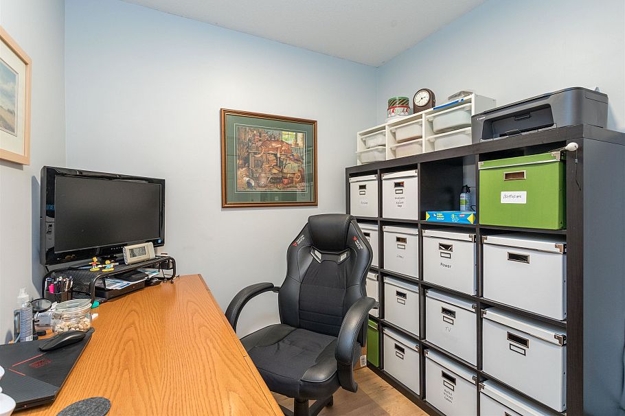 313 147 E 1st Street North Vancouver, BC - 12