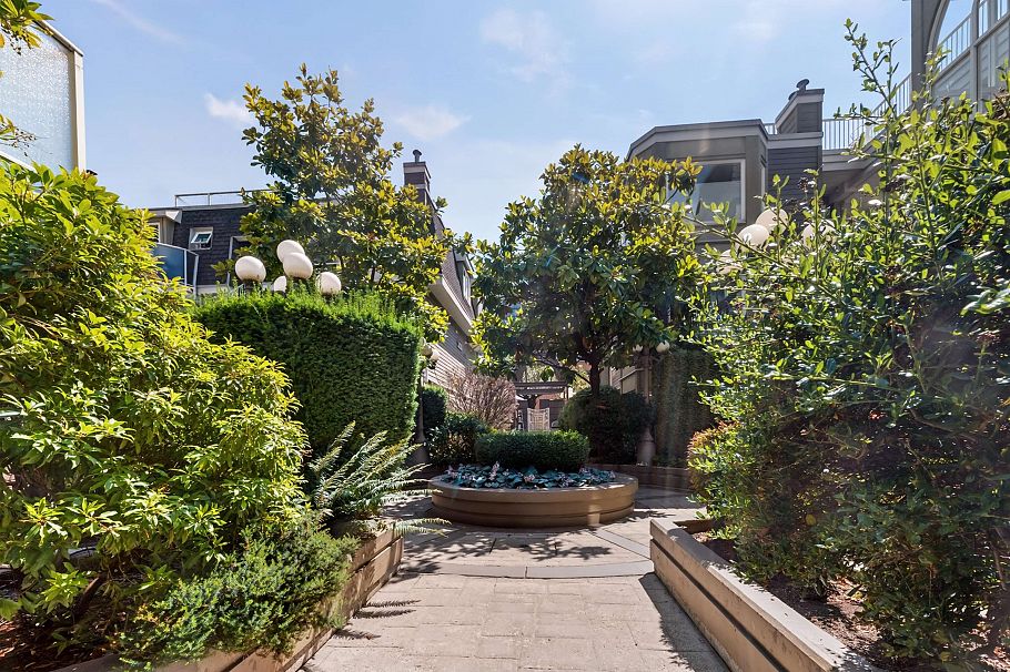 202 725 W 7th Avenue Vancouver, BC - 27